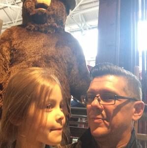 Meet your Posher, Clyde